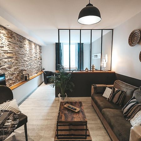 Suit'Home Commerce อองเชร์ ภายนอก รูปภาพ